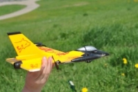 LT9106 4-  Wentoys Yellow Hawk 9106